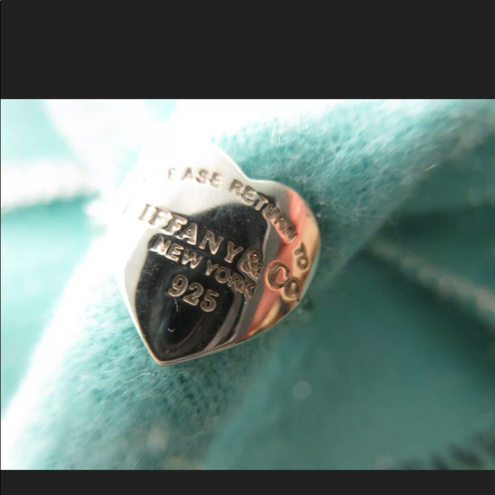 Tiffany & Co Return to Tiffany Sz 5 ring